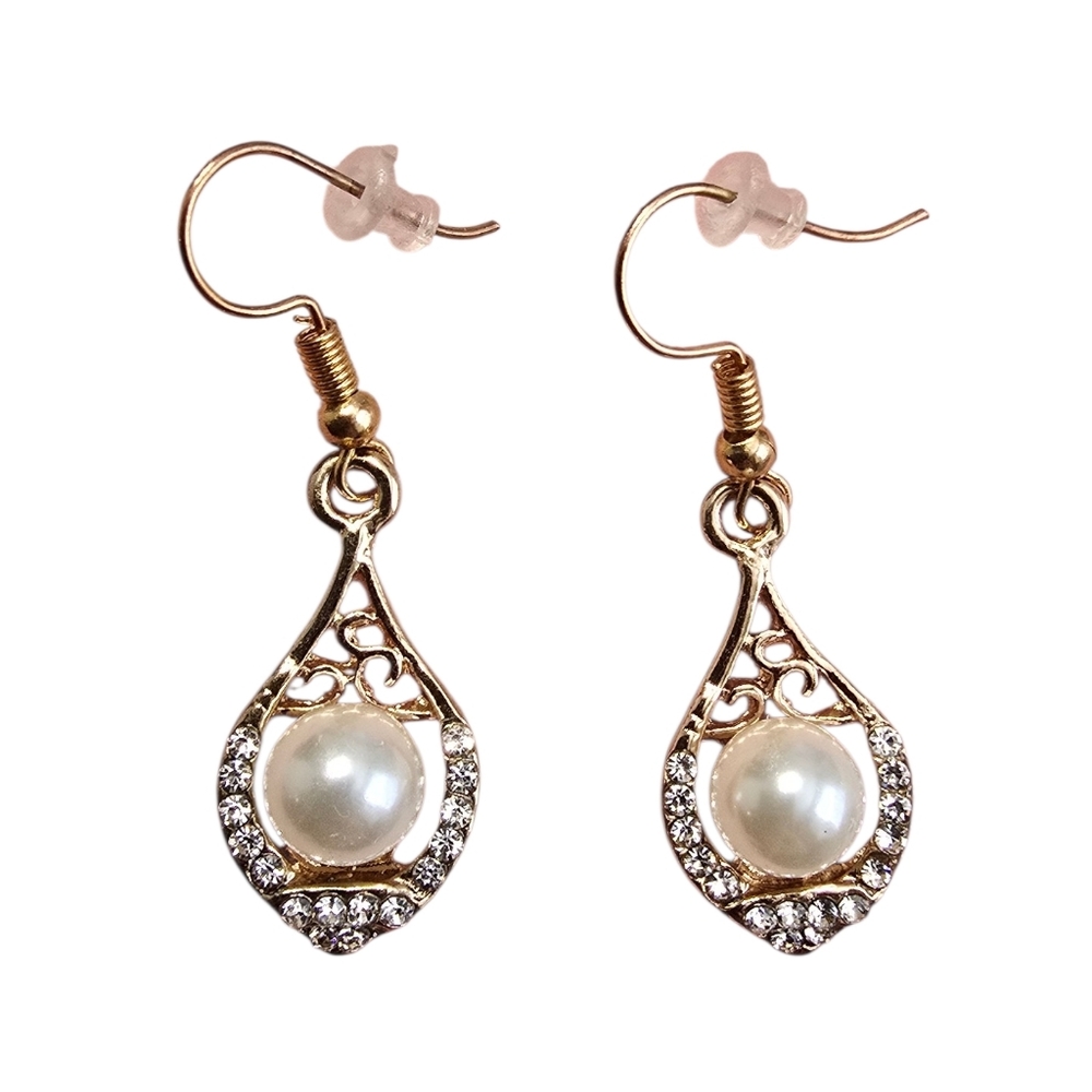Gold and Pearl Teardrop Earrings